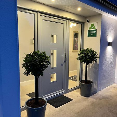 The Hillcrest, Luxury Accommodation In Castleblayney Town Extérieur photo